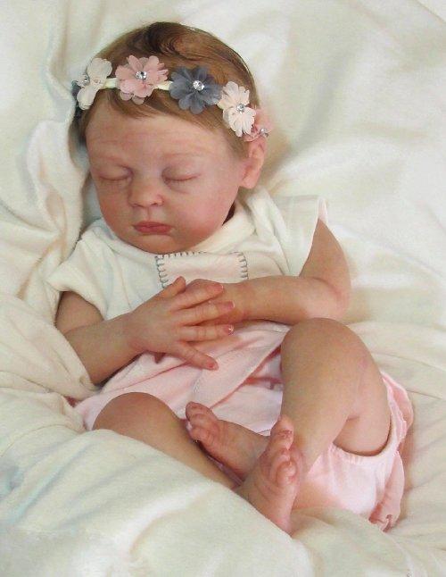 Emalyn by Melody Hess - Create A Little Magic (Pty) Ltd
