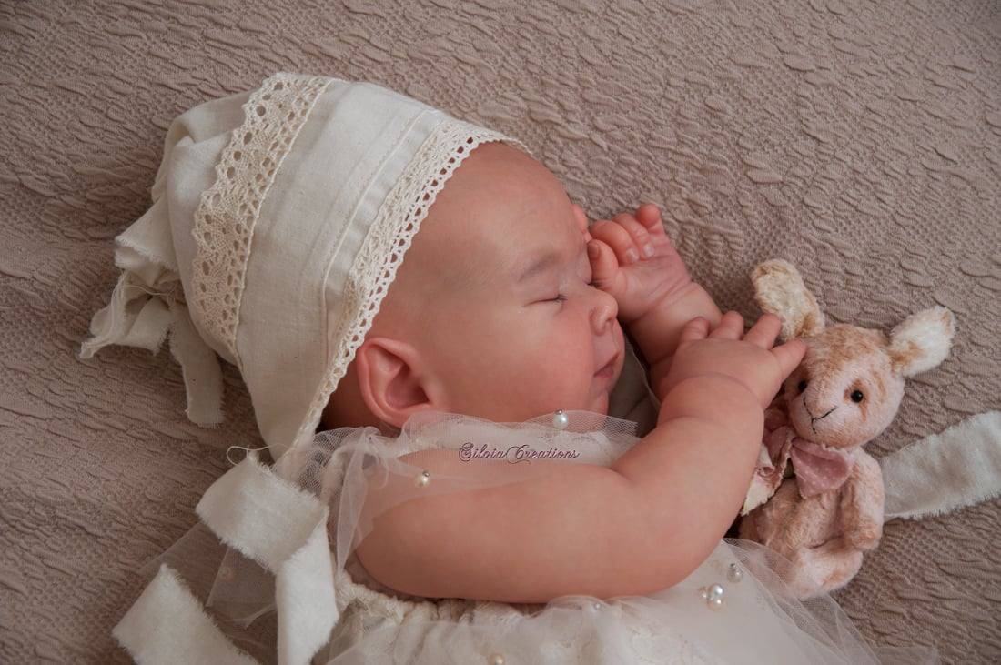 ***PRE-ORDER DEPOSIT ONLY*** Yuna by Olga Auer