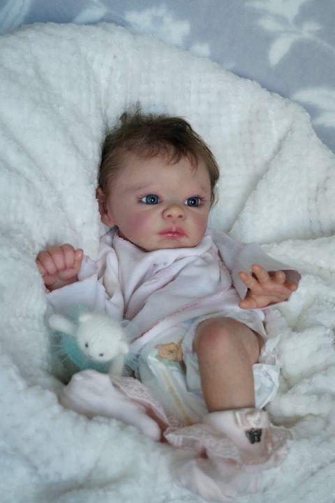 Henley by Dawn Murray McLeod - Create A Little Magic (Pty) Ltd