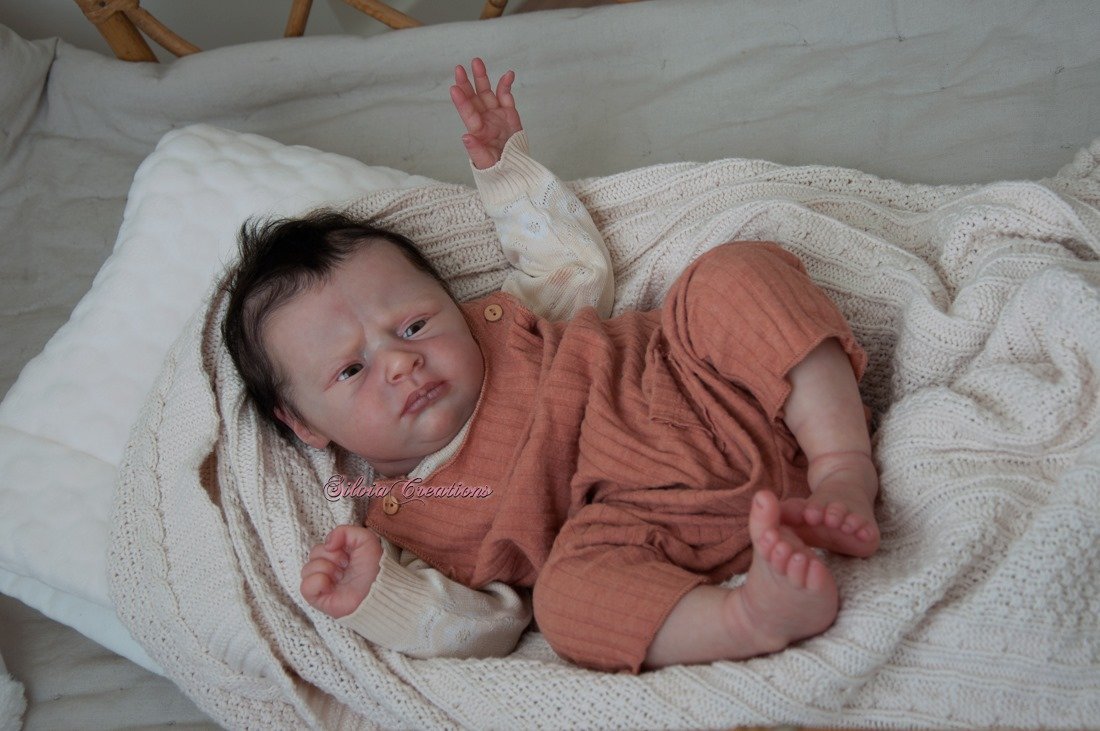 Jaden Awake by Natalie Scholl - Create A Little Magic (Pty) Ltd