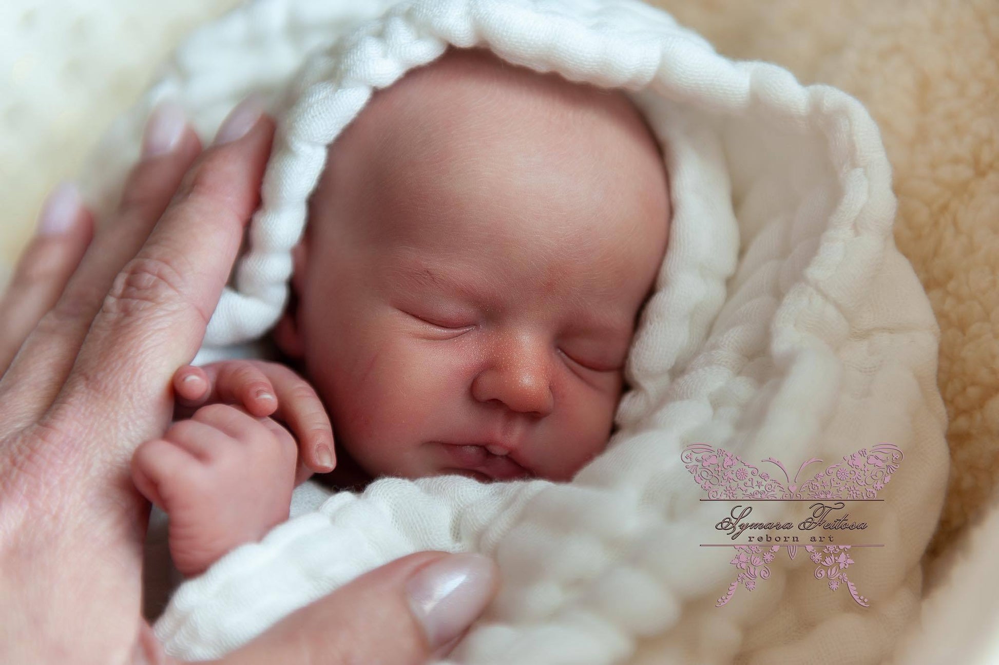 ***PRE-ORDER DEPOSIT ONLY*** Serena by Tay Freitas - Create A Little Magic (Pty) Ltd